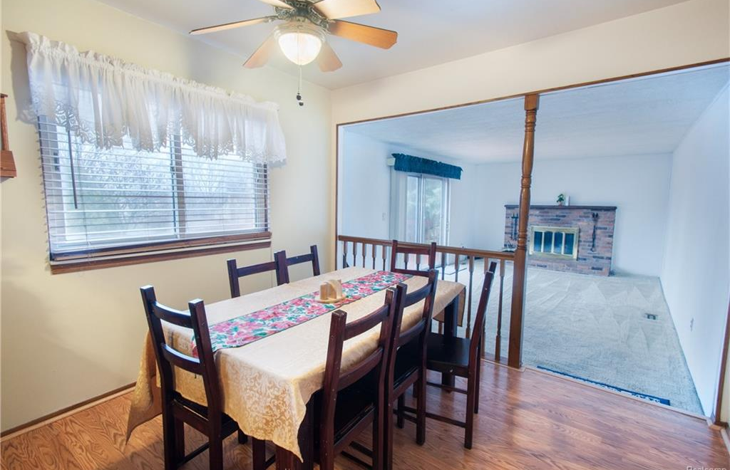 36538 Saxony Rd, Farmington Homes for sale